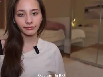 Chaturbate Adult Webcams of falinecrosthwaite