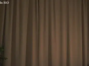 Chaturbate Adult Video Chat of falinecrosthwaite