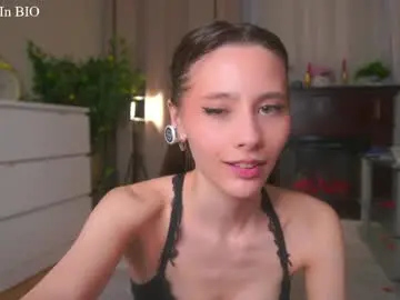 Chaturbate Adult Webcams of falinecrosthwaite