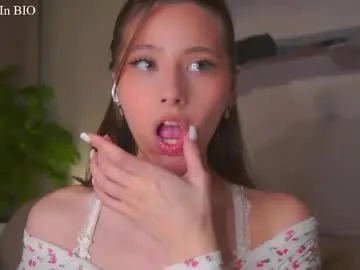 Chaturbate Private Sex Chat of falinecrosthwaite