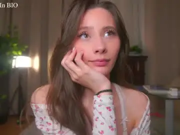 Chaturbate Adult Webcams of falinecrosthwaite