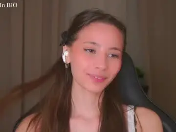 Chaturbate Live Porn of falinecrosthwaite