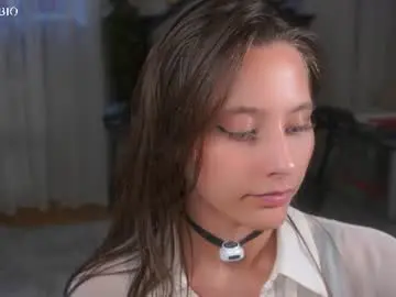 Chaturbate Watch Live Sex Cams of falinecrosthwaite