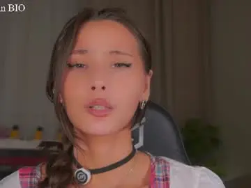 Chaturbate Live Sex of falinecrosthwaite