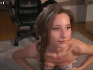 Chaturbate Best Webcam of falinecrosthwaite