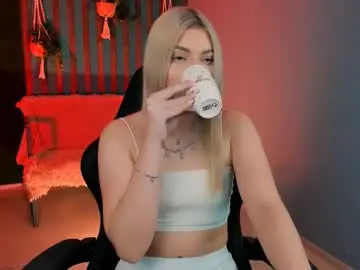 Chaturbate Nude Webcam of hyileyclark