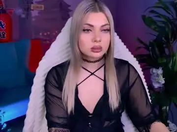 Chaturbate Watch Live Sex Cams of hyileyclark