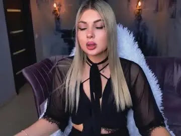 Chaturbate Adult Webcam of hyileyclark