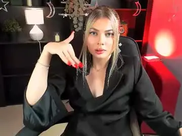 Chaturbate Nude Webcam of hyileyclark