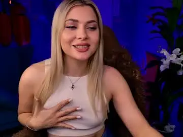 Chaturbate Adult Video Chat of hyileyclark