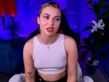 Chaturbate Adult Video Chat of hyileyclark