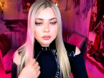 Chaturbate Adult Webcam of hyileyclark
