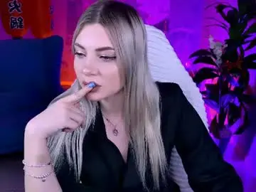 Chaturbate Sex Chat of hyileyclark
