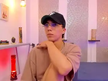 Chaturbate Best live sex cam show of nikolay_gregori