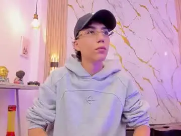 Chaturbate Live Porn of nikolay_gregori