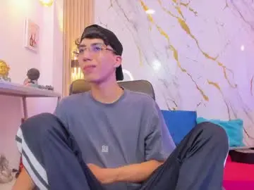 Chaturbate Free Live Porn of nikolay_gregori