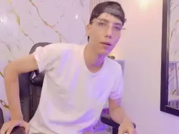 Chaturbate Live Sex Cam of nikolay_gregori