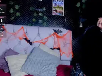 Chaturbate Sex Chat of angeldustt_19