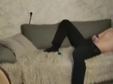 Chaturbate Free Live Porn of bonnie_and_c1yde