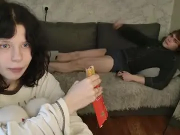 Chaturbate Free Porn Cam of bonnie_and_c1yde