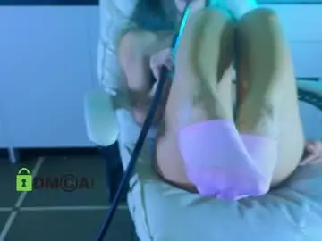 Chaturbate Live Porn of crazzy_cherry