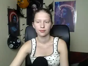 Chaturbate Live Sex Cam of crystalgirl__