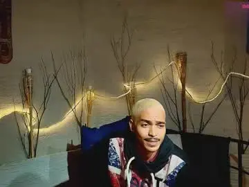 Chaturbate Best live sex cam show of marcusrain_