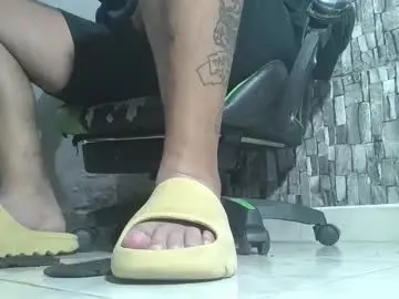 Chaturbate Live Sex of srfindomfeet_