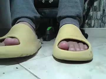 Chaturbate Best Webcam of srfindomfeet_