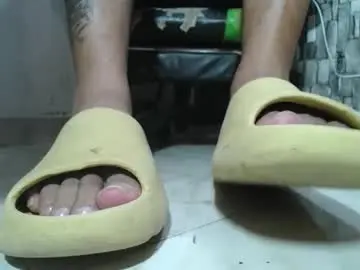 Chaturbate Private Sex Chat of srfindomfeet_