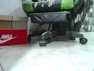 Chaturbate Private Sex Chat of srfindomfeet_