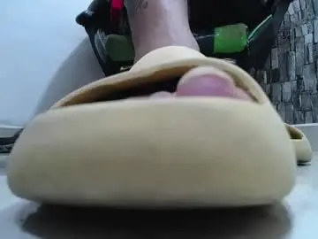 Chaturbate Best Webcam of srfindomfeet_