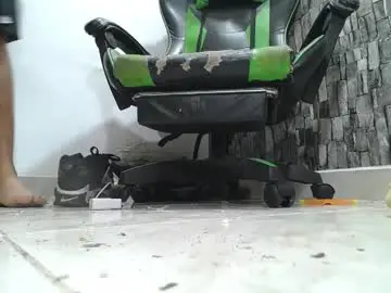 Chaturbate Live Sex of srfindomfeet_