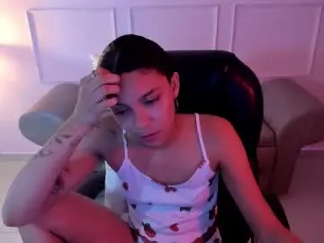 Chaturbate Live Sex Cam of aitana_kahlo