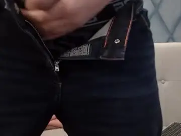 Chaturbate Free Porn Cam of alecssteel