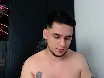 Chaturbate Sex Cam of colin_lewisss