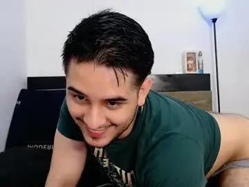 Chaturbate Live Porn of colin_lewisss