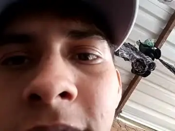 Chaturbate Live Porn of hot__mechanic