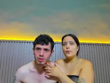 Chaturbate Live Sex Cam of laura_y_camilo