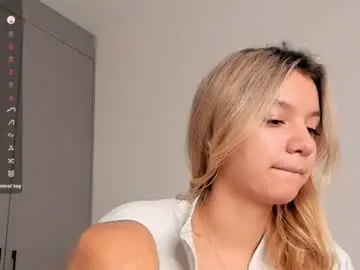 Chaturbate Watch Live Sex Cams of margarethowell