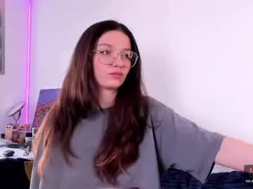 Chaturbate Live Sex Cam of miabellee_