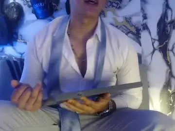 Chaturbate Live Sex Cam of hiroshi_shen2