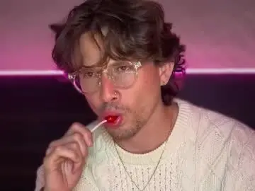 Chaturbate Live Sex Cam of mcklister69