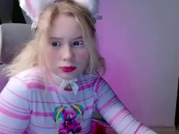 Chaturbate Watch Live Sex Cams of lunaluvmi