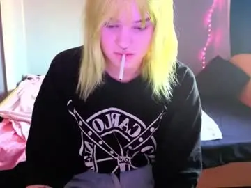 Chaturbate Live Sex Cam of elieiza_xo