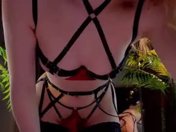 Chaturbate Free Live Porn of emily_shepard