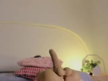 Chaturbate Adult Video Chat of katiepeach_