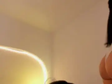 Chaturbate Live Porn of katiepeach_
