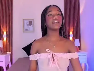 Chaturbate Watch Live Sex Cams of chloebrunnie