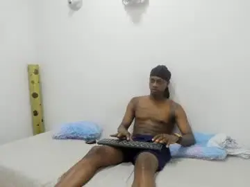 Chaturbate Best live sex cam show of damian_black20